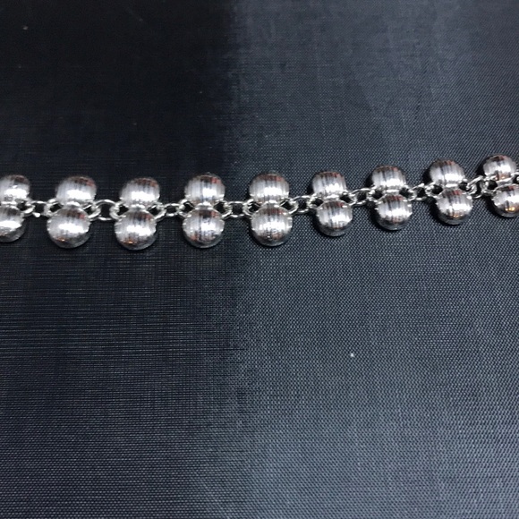 Woman’s necklace - Picture 4 of 4